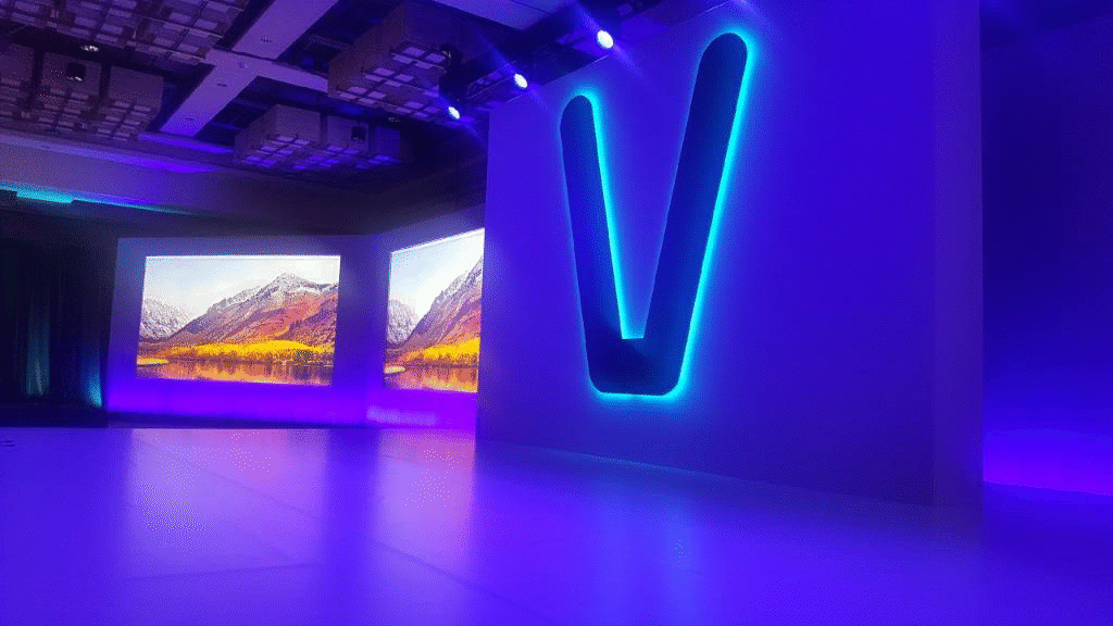 Blurring The Lines of Trade Shows & Corporate Staging